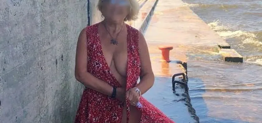 carole femme mure jpg